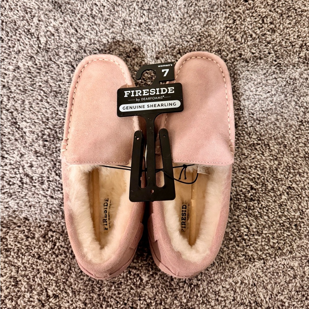 Women's Fireside by Dearfoams Mel Genuine Shearling Moccasin - Picture 5 of 6
